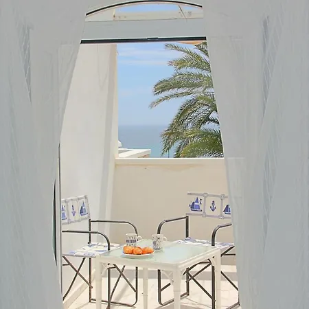 Duquesa, Beach, Sea View, Pool, Wifi 아파트 *